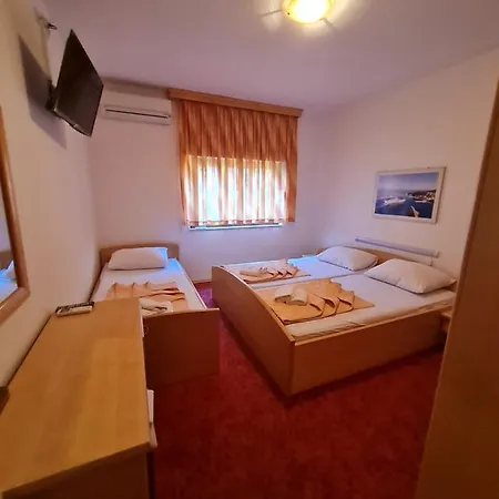 Pansion Antunovic Penzion